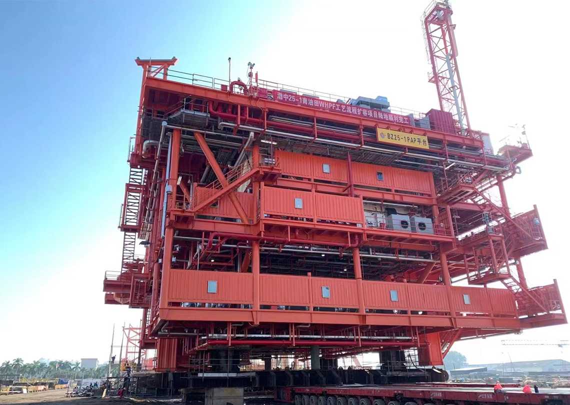 南海油田PAP平台模块滚装移运项目
