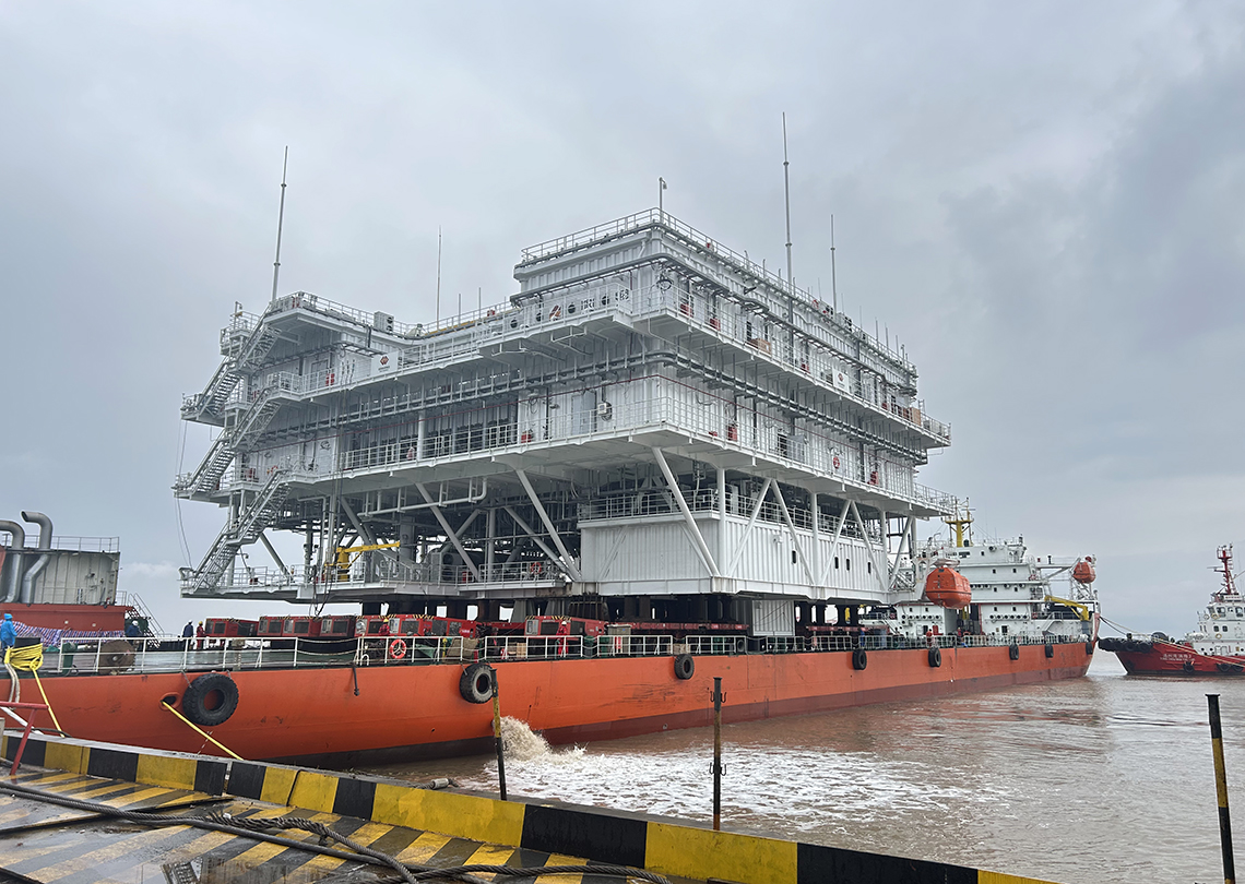 山东半岛南U2场址升压站滚装移运项目